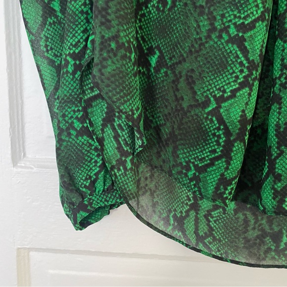 Michael Kors | Snake Print Blouse - Picture 2 of 6